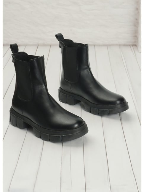 Elle Women's Black Chelsea Boots-picture-45