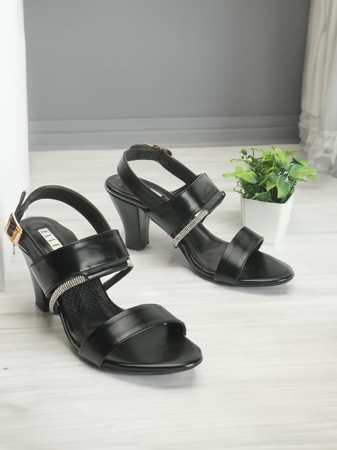Elle Women's Black Back Strap Sandals-picture-21
