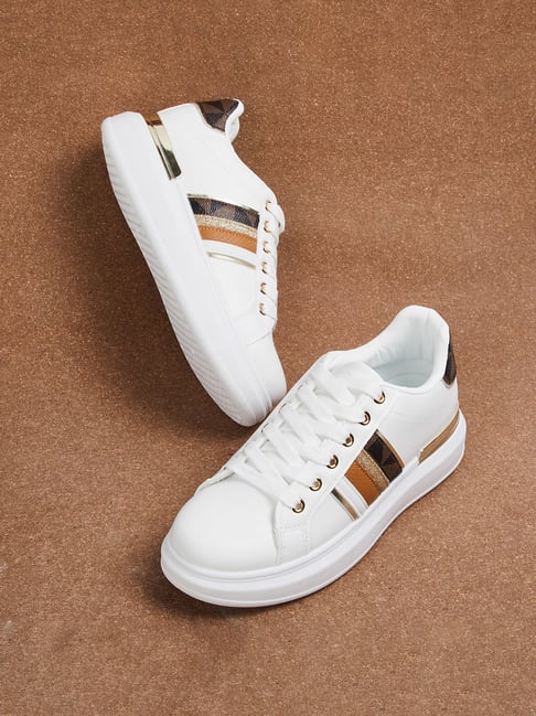 Ginger by Lifestyle Women s White Sneakers