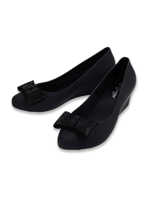 Buy Ginger by Lifestyle Women's Black Wedge Pumps for Women at