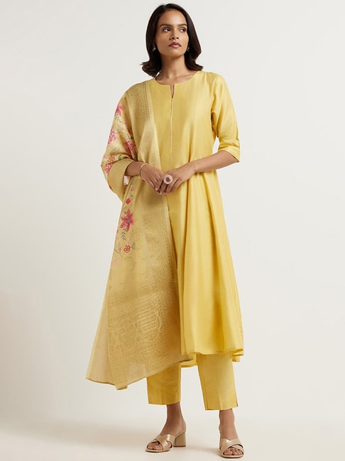 Buy Jaipur Kurti Yellow Embroidered Straight Handloom Kurta With Pants (Set  of 2) online