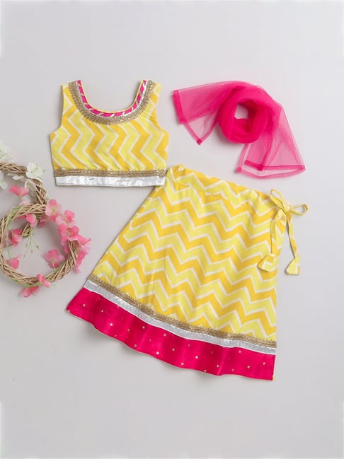 Many Frocks Kids Yellow & Pink Embellished Lehenga, Choli with Dupatta-picture-34