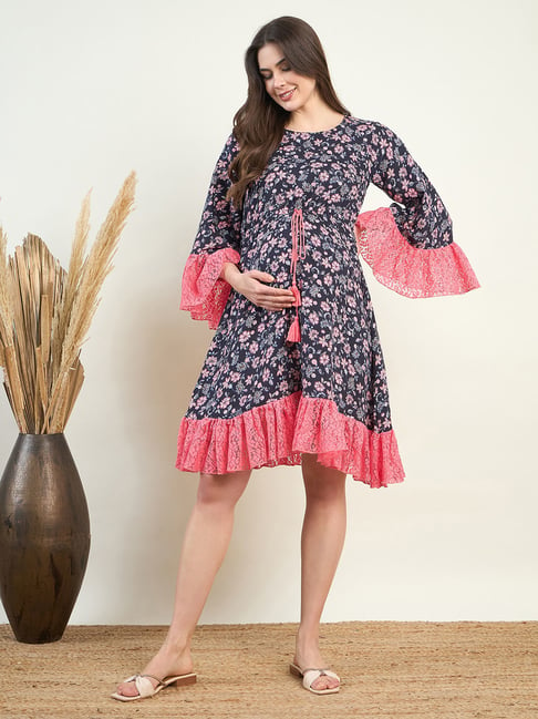 Maternity Photo Shoot Dress Ideas: 2023 Edition | Photoshoot dress, Short  sleeve summer dresses, Wrap dress short