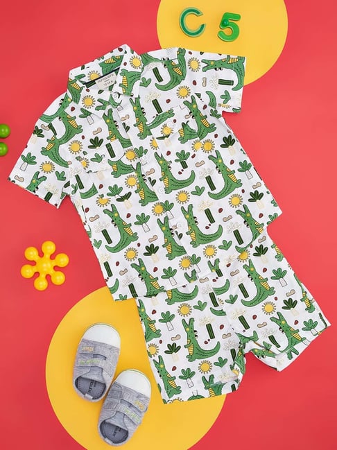 Pantaloons Baby Kids Green & White Cotton Printed Shirt Set-picture-32