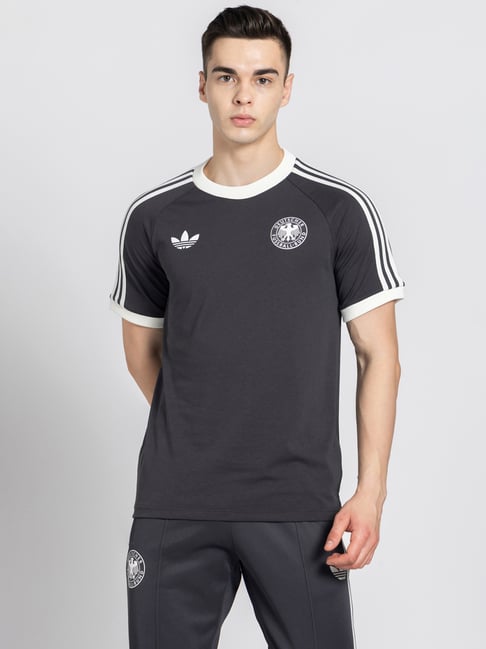 adidas Black Regular Fit Germany Adicolor Classics 3-Striped T-Shirt-picture-12