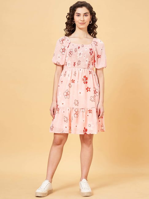pantaloons dresses for ladies Live in Linen, comfortably, effortlessly, with the all new Pantaloons  collection , #pantaloons #pantaloonsfashion #linen #trending #trendingnow  #linenclothing