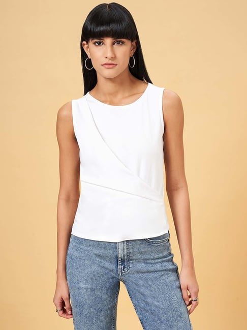 Combination White Jeans Yellow Top White Jeans Outfit Yellow Shirt Outfit Ideas Best Formal Shirts