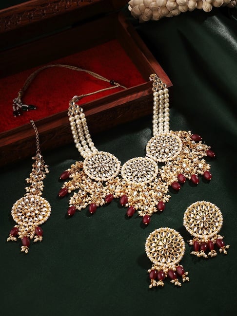 Priyaasi An Infinite of Glamour Collection of Jewellery Set