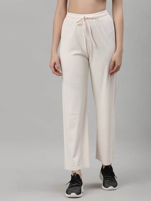 NEUDIS White Cotton Regular Fit Mid Rise Trackpants-picture-22