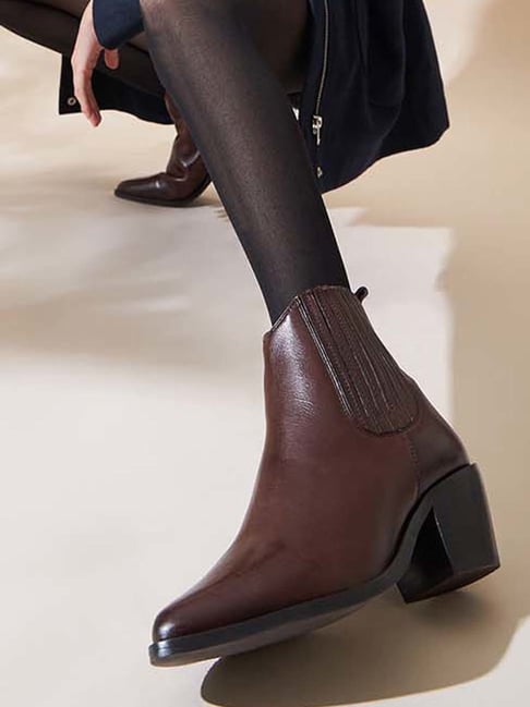 Peach Flores Women's Amelia Brown Casual Boots