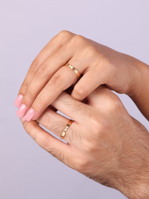 Buy Mia by Tanishq Eternal Love Band 18k Gold Diamond Couple