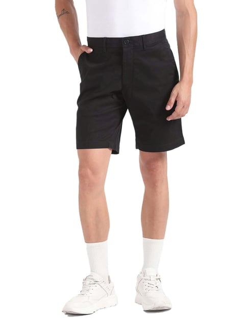 Tommy Hilfiger Black Solid Regular Fit Shorts-picture-33