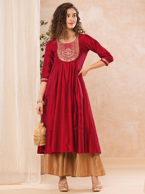 Shop Online for Kurtis, Sarees, Lehengas, Jewelry and more from India -  KARMAPLACE.COM