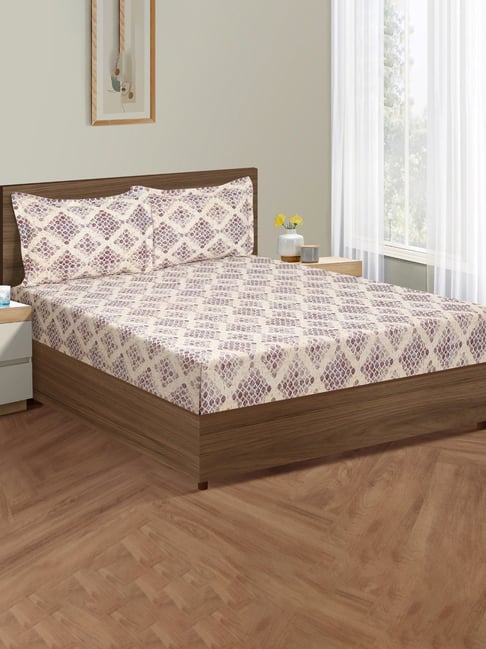 Swayam Dona Geometric Maroon 160 TC Cotton King Fitted Fitted Bedsheet with 2 Pillow Covers-picture-33