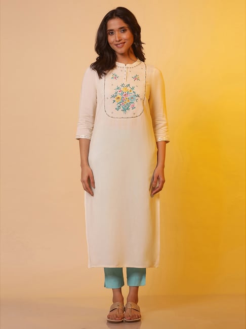 Aurelia Off White Embroidered Straight Kurta-picture-35