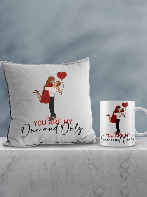 eCraftIndia Multicolor Ceramic Boy Holding Girl Up With Balloon Print Cushion & Mug Gift Set-picture-40