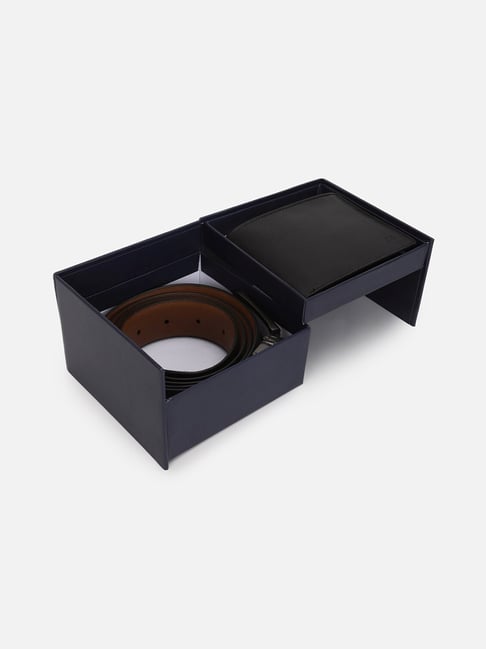 Peter England Black Leather Textured Reversible Belt with Wallet Set-picture-29