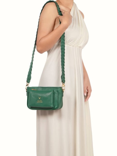 Calvin Klein Beige Sling Bag ARGO FLAP CROSSBODY Beige - Price in India |  Flipkart.com