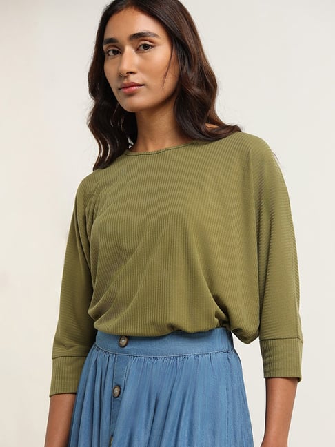 Loose Fit Tops - Buy Loose Fit Tops online in India
