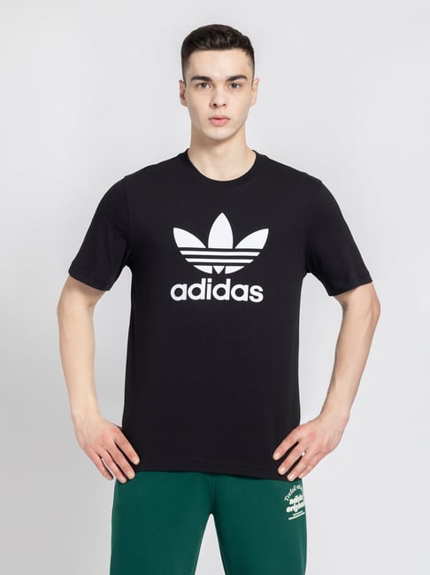 Buy Adidas Originals Black Regular Fit Cotton Trefoil Logo T Shirt for Men s Online Tata CLiQ