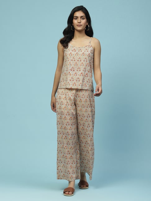 aarke Ritu Kumar Off White Printed Top With Pants & Shrug