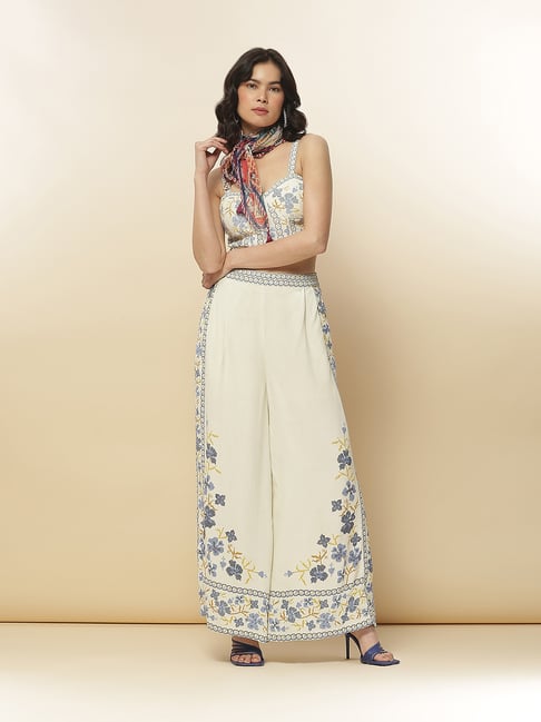 Label Ritu Kumar White & Blue Blended Embroidered Co-Ord Set