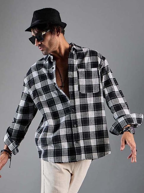 CHIMPAAANZEE Black & White Loose Fit Check Oversized Shirt-picture-39