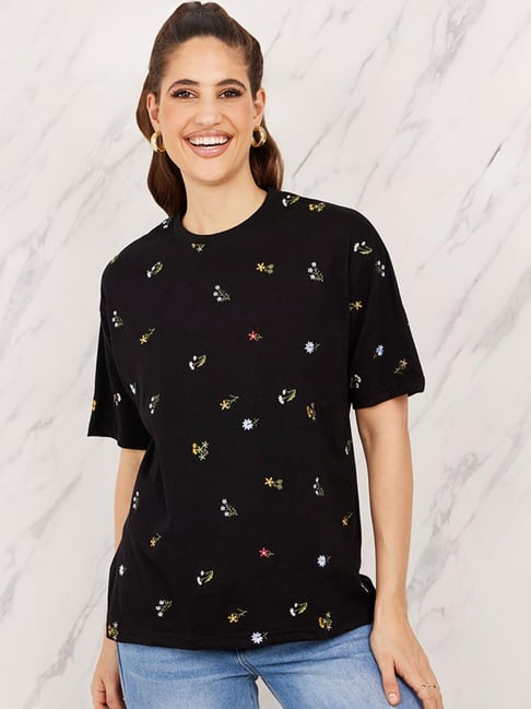 Styli Black Cotton Embroidered T-Shirt