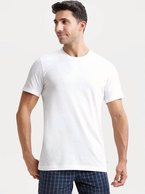 Jockey MC06 White Super Combed Cotton Half Sleeves T-Shirt with Extended Length for Easy Tuck