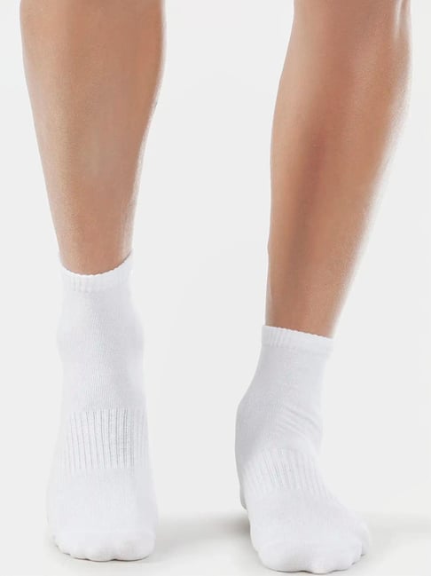 Jockey 7106 White Compact Stretch Cotton Ankle Length Socks with Stay Fresh Treatment