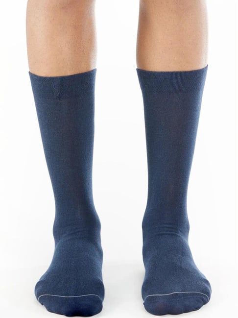 Jockey 7390 Men's Modal Cotton Stretch Crew Length Socks with Stay Fresh  Treatment