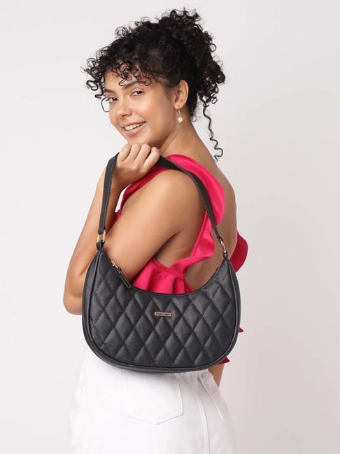 Buy Fastrack Black Quilted Medium Shoulder Handbag Online At Best Price Tata CLiQ