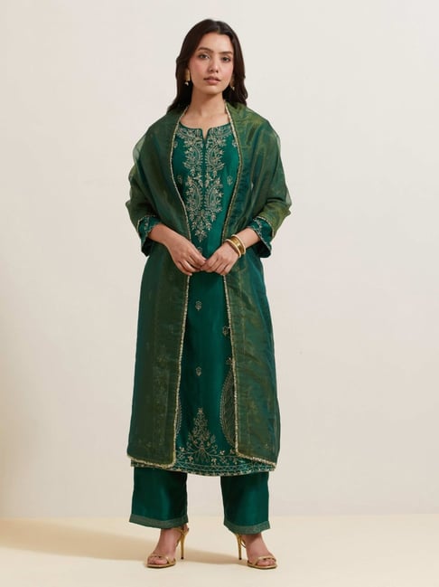 Priya Chaudhary Green Afreen Embroidered Chanderi Silk Kurta-picture-39