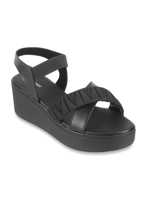 Walkway Women's Black Ankle Strap Sandals