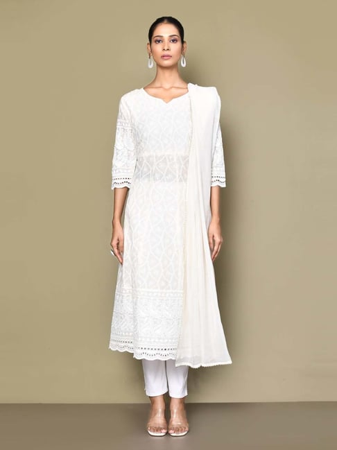 Miravan Off-White Cotton Embroidered A Line Kurta With Dupatta-picture-14