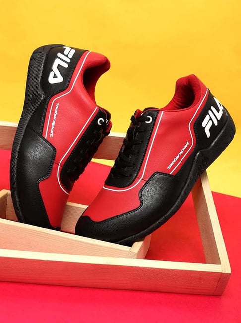 Fila Men's PECOS Red Casual Sneakers