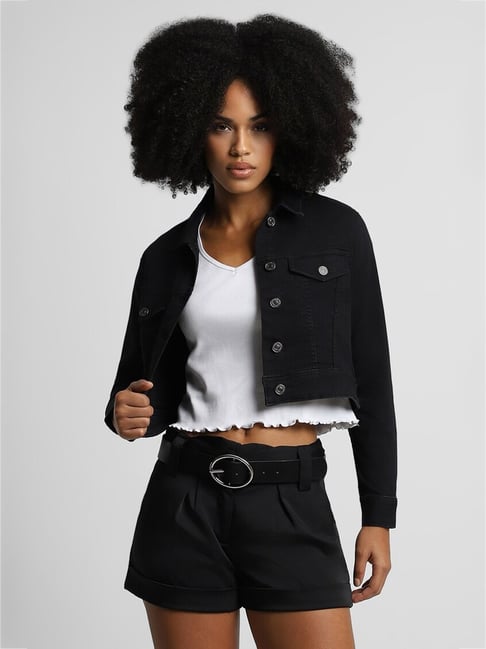 Forever 21 Black Regular Fit Cropped Jacket