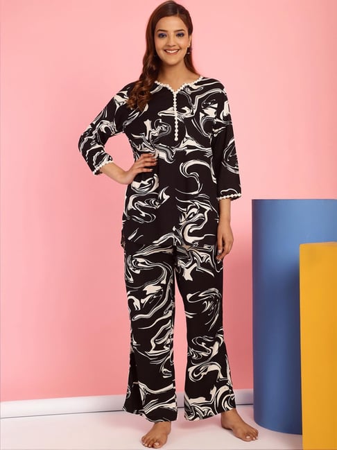 Secret Wish Black Printed Tunic Pyjamas Set