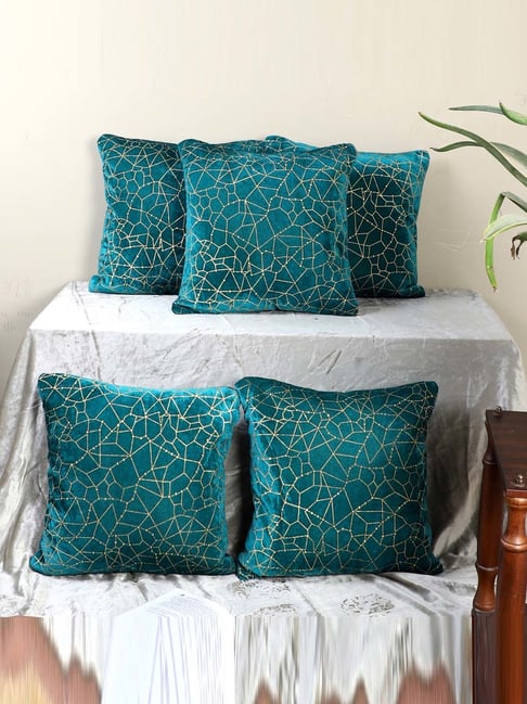 MFD HOME Furnishing Sea Green Velvet Cushion Cover - Set of 5-image-17