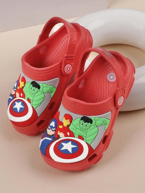 Kidsville Multicolor Avengers Printed Back Strap Clogs-picture-36