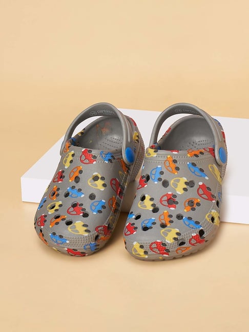 Pantaloons Junior Multicolor Back Strap Clogs-picture-20