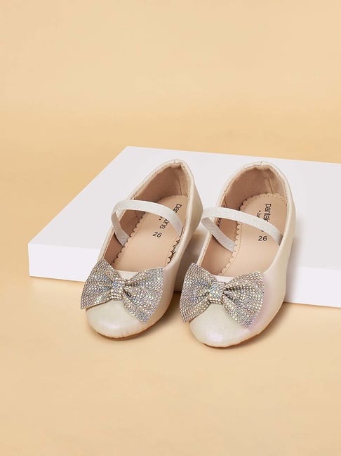 Pantaloons Junior Beige Mary Jane Shoes
