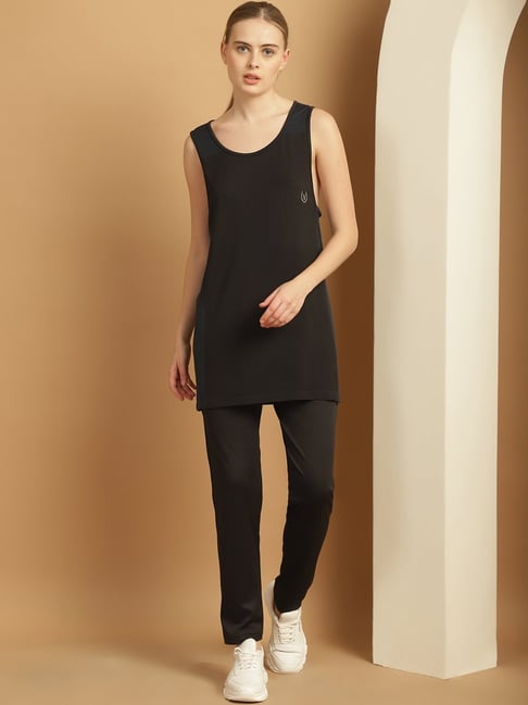 Vimal Jonney Black Tank Top & Track Pants Set-picture-39