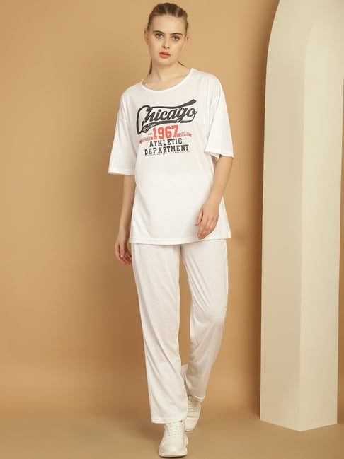 Vimal Jonney White Cotton Printed T-Shirt & Track Pants Set-picture-38
