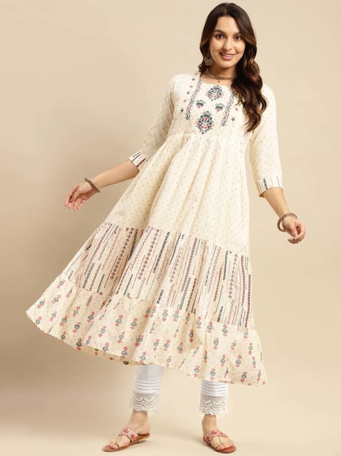 Rangita Cream & White Cotton Embroidered Kurta Pant Set