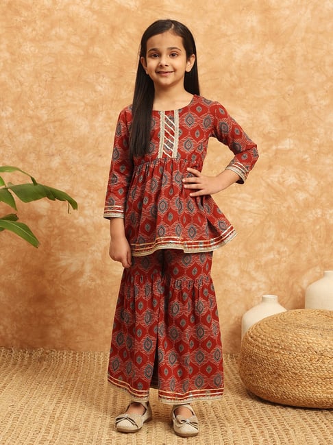 READIPRINT FASHIONS Kids Maroon Printed Kurti with Gharara-picture-11