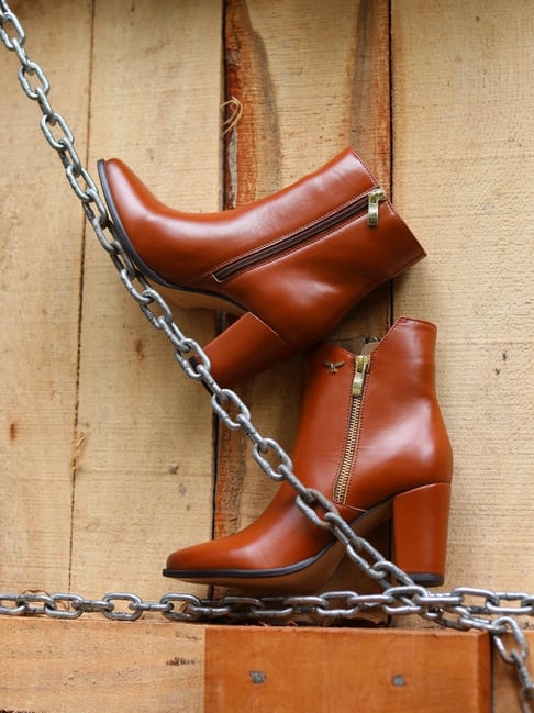 Monrow Women's Tan Casual Booties-picture-18