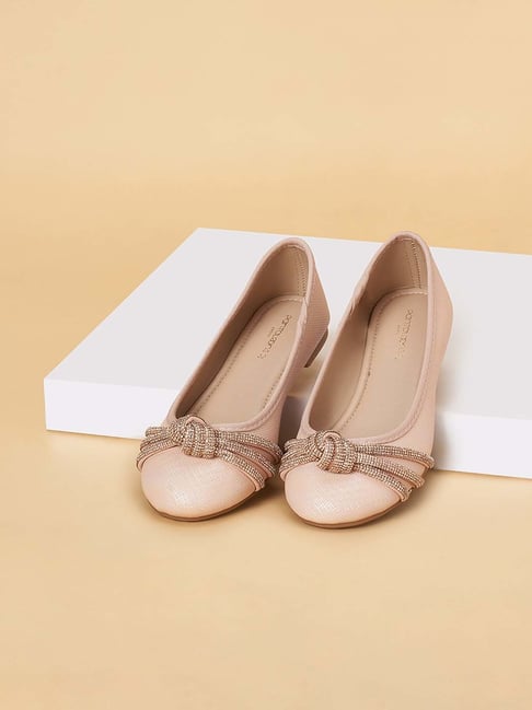 Pantaloons Junior Beige Flat Ballets