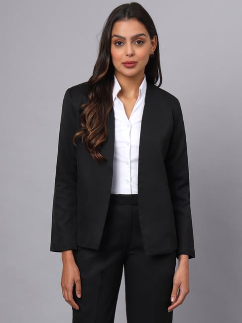 BRINNS Black Blazer