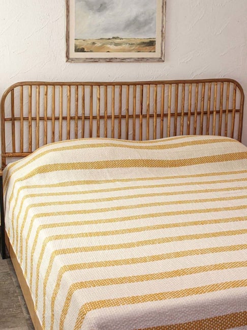 House This Shivalik Beige & Yellow Cotton 180 TC Double Bedcover